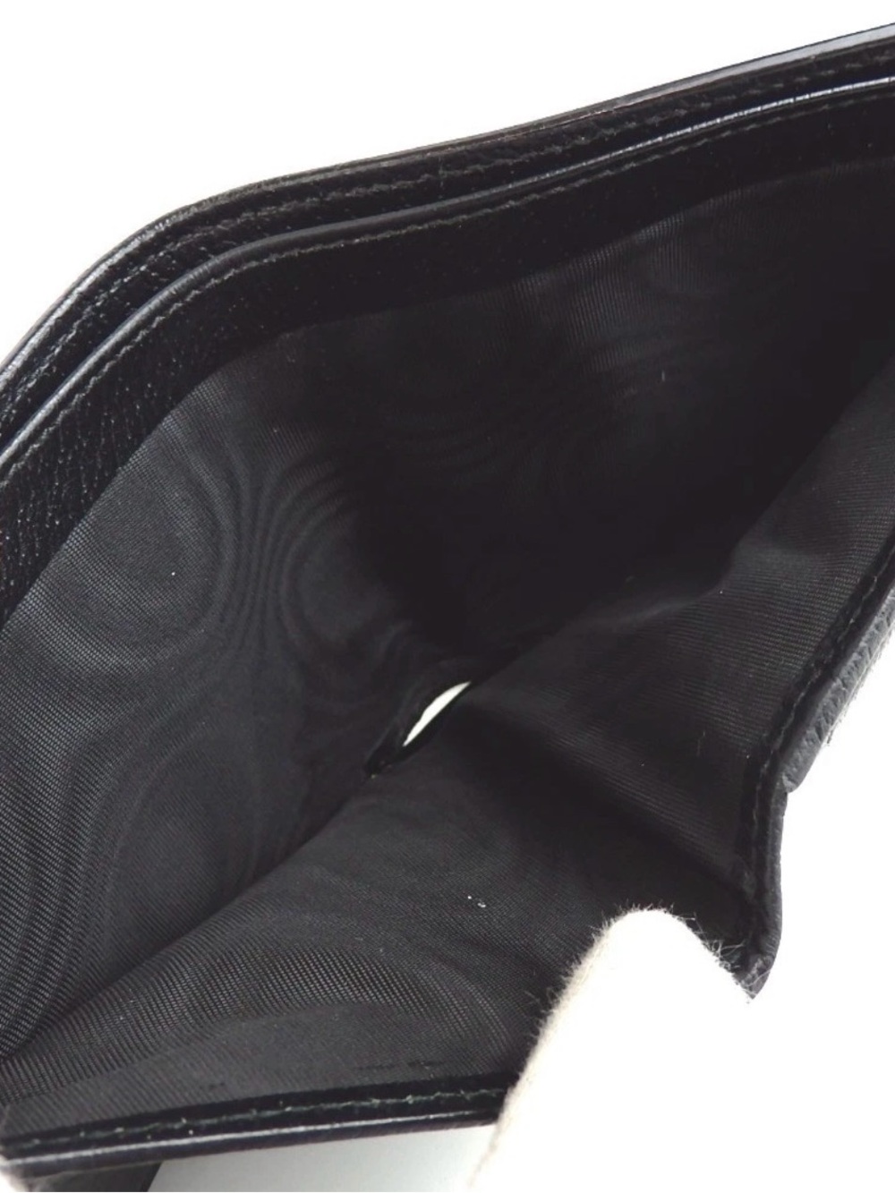 Gucci Black Leather Marmont Bi-Fold Wallet with Gold Double G - Picture 11 of 15